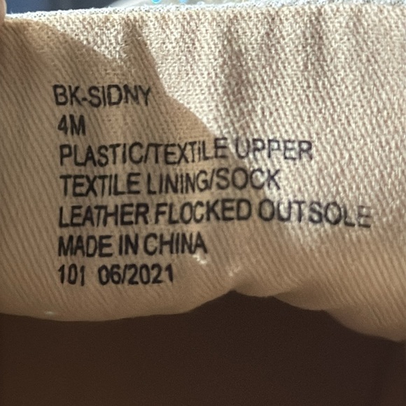 Betsey Johnson-Steve Madden | Girls | kids size 4M | rhinestones shoes - Picture 15 of 15